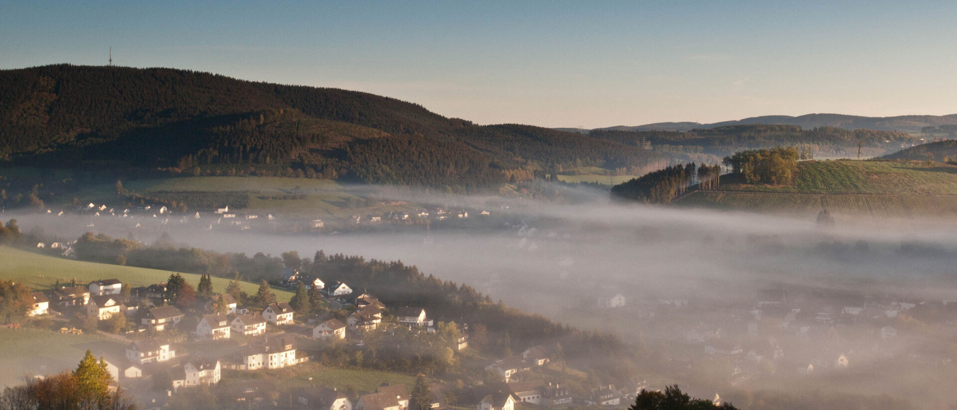 Fleckenberg im Nebel